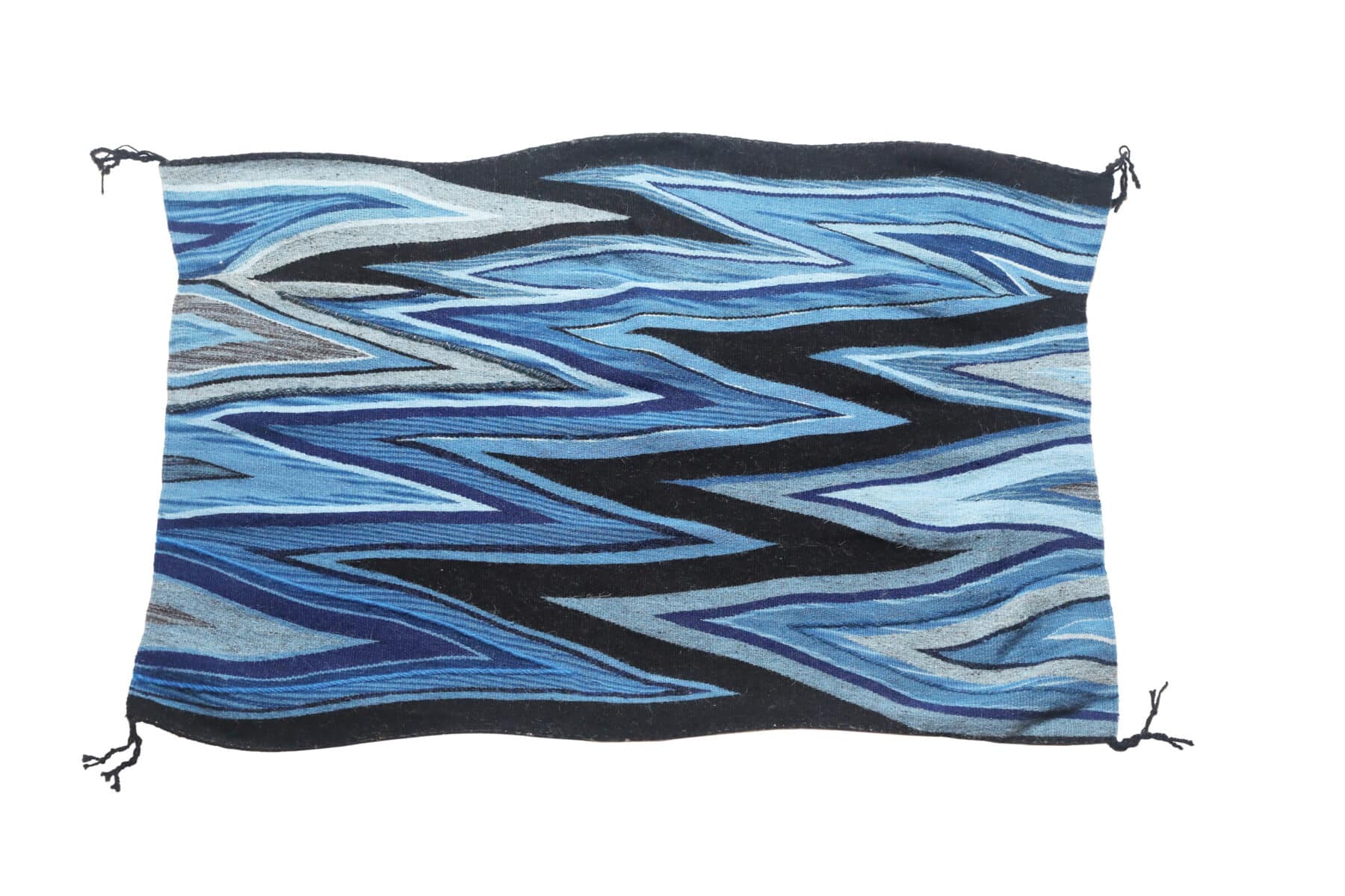 Marilou Schultz, Water, Tó (Wedgeweave 3-Dimensional Rug), 2022, wool, 41 × 27 inches. The Gochman Family Collection.